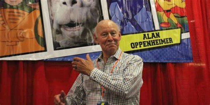 What is Alan Oppenheimer doing today? Is he dead or alive? Wiki